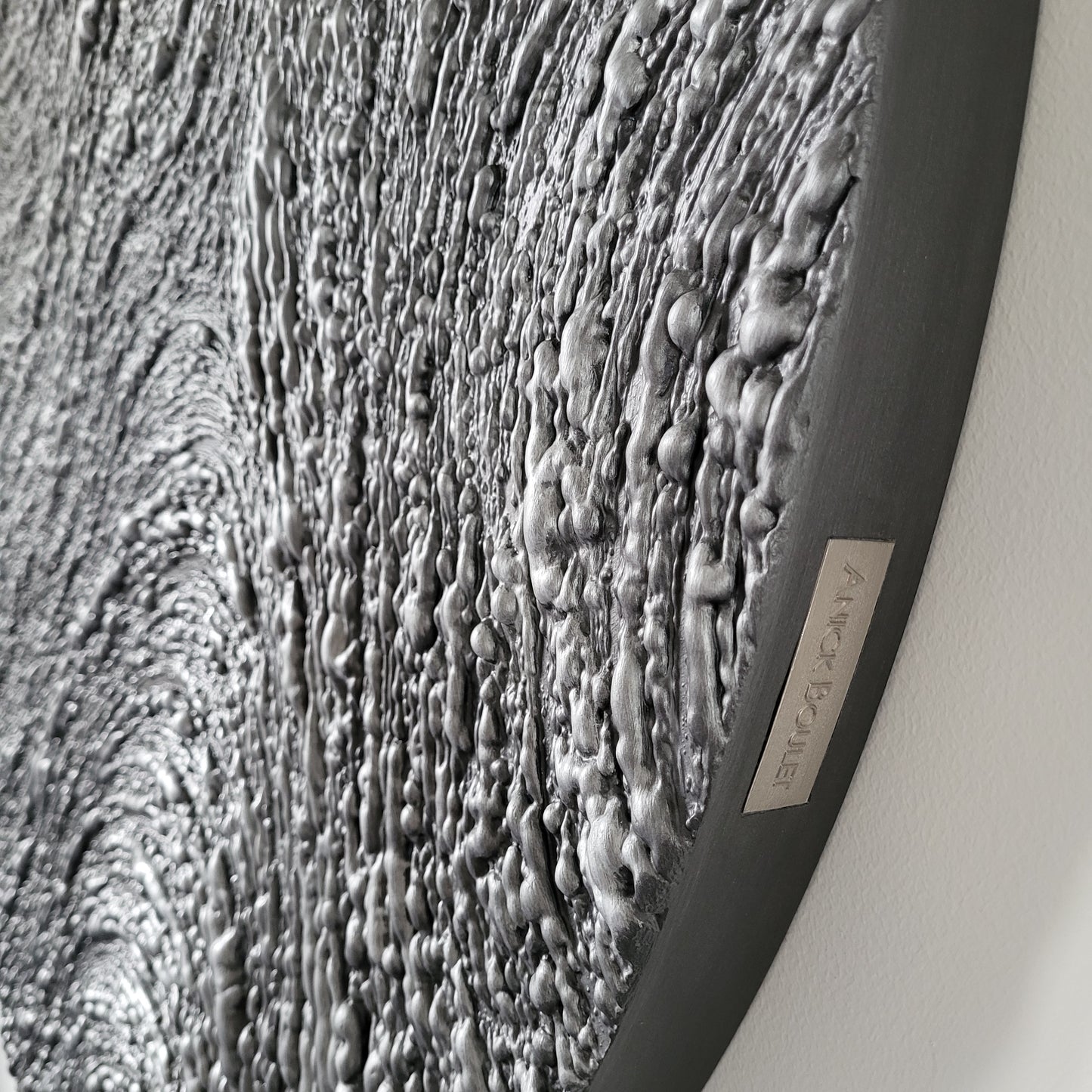 Stratus - 44" 