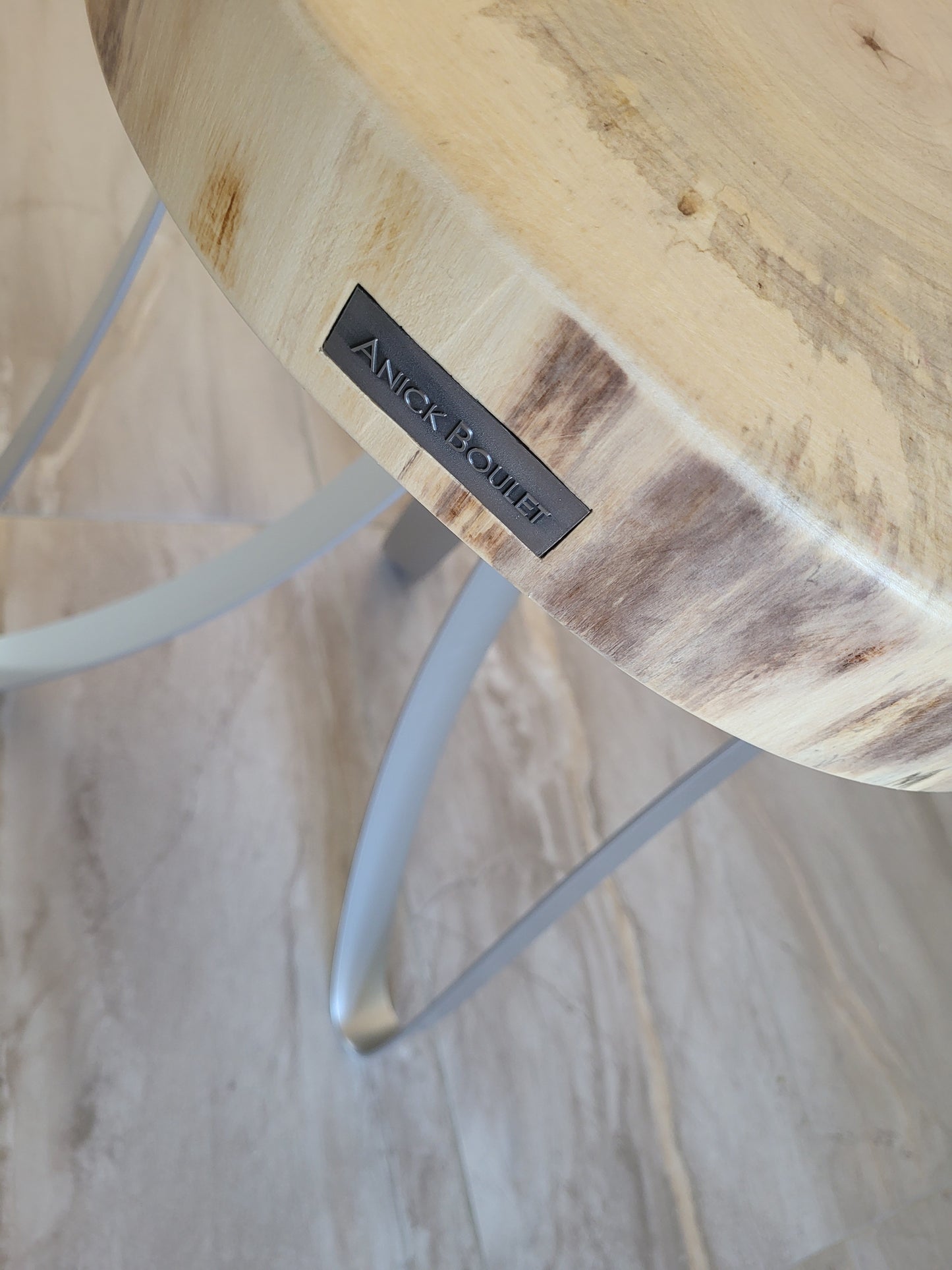Table Sauterelle