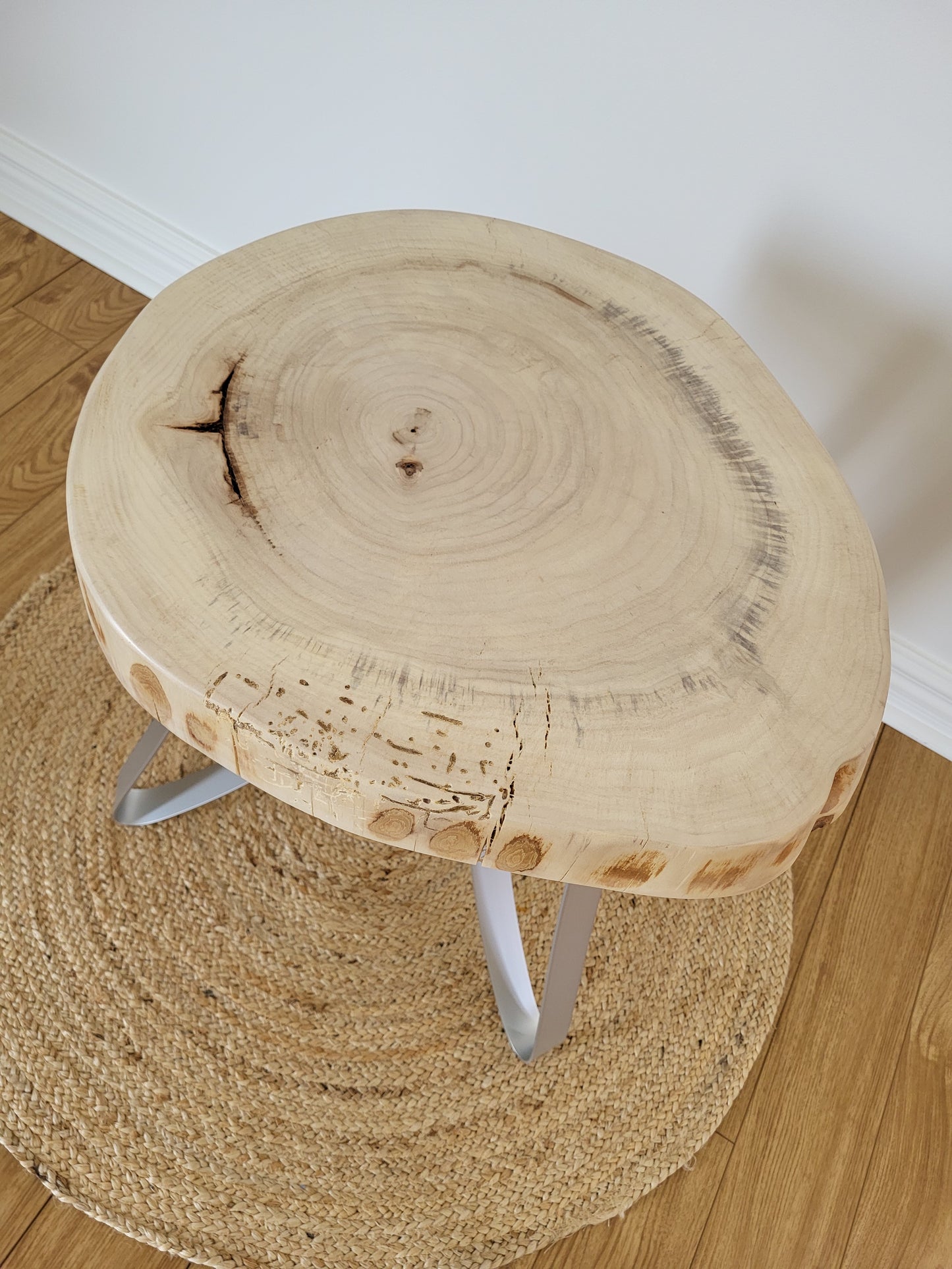 Table Sauterelle