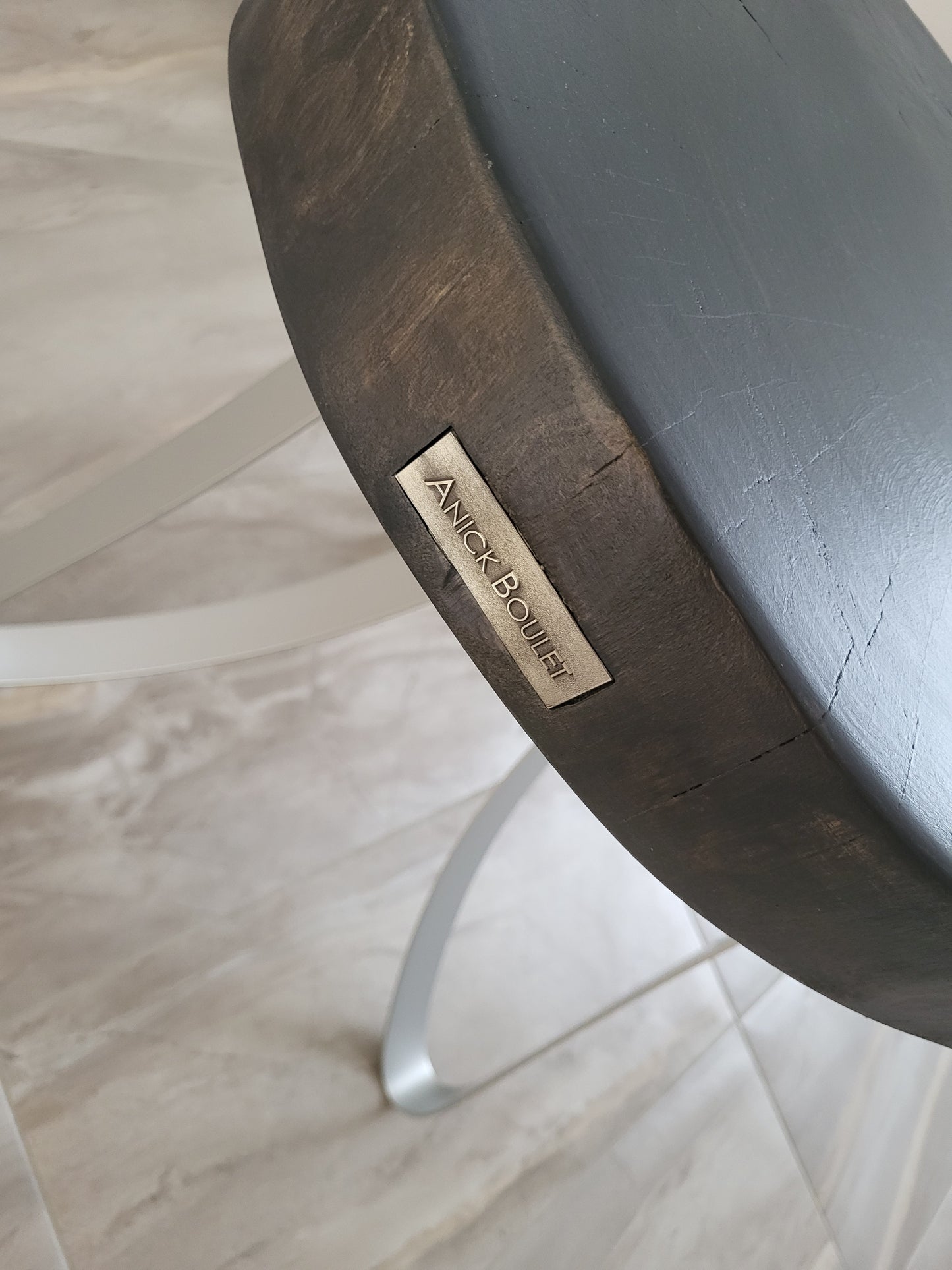 Table Sauterelle